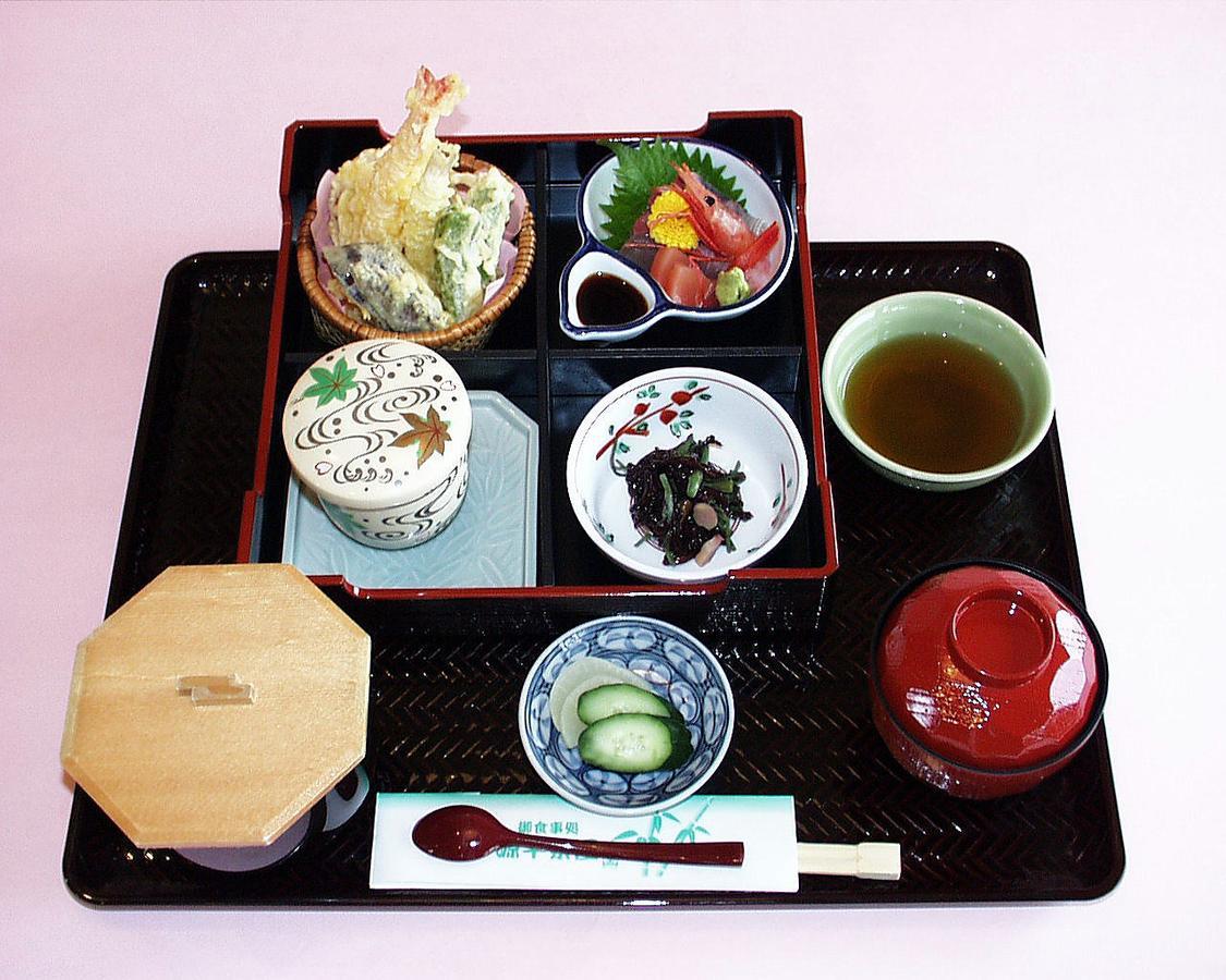Hôtel Kurikarajyuku à Tsubata Extérieur photo